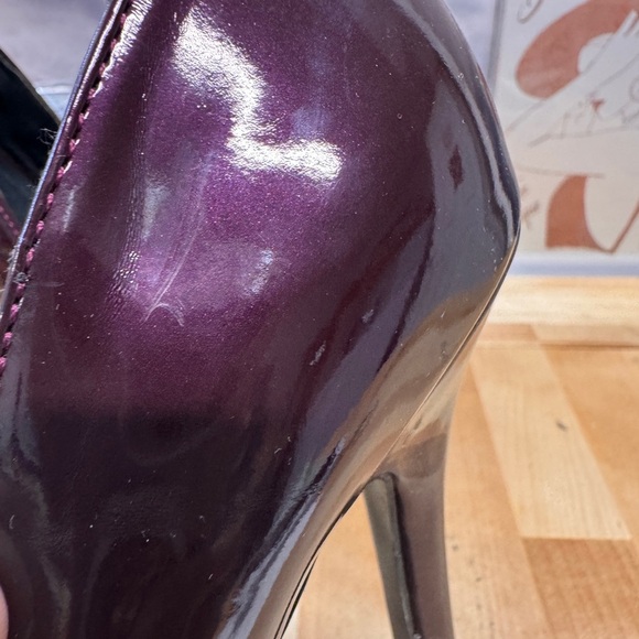 98 speed limit heels 7.5 used Elegant Purple High Heels - Picture 5 of 9